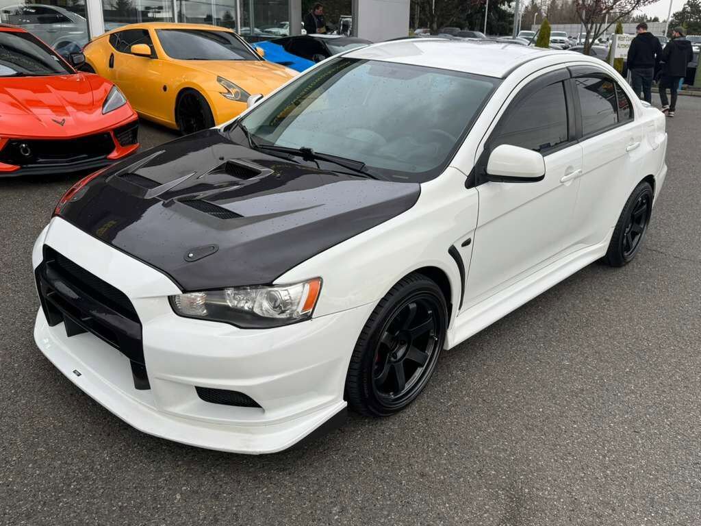 Used 2012 Mitsubishi Lancer Evolution GSR image 2