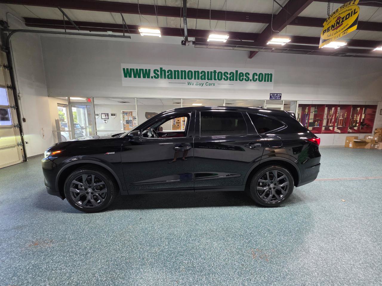 Used 2023 Acura MDX A-Spec AWD/4WD image 11