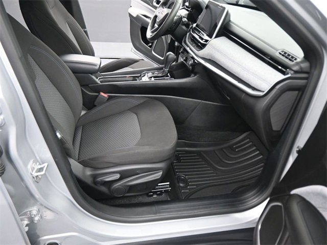 Used 2025 Jeep Compass Sport image 12