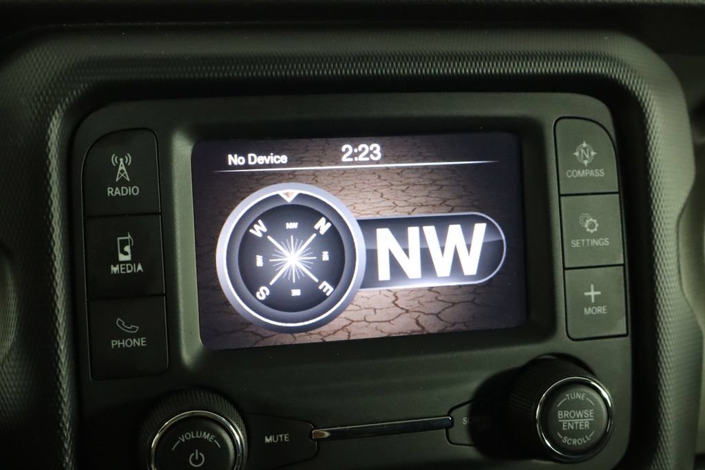 Used 2021 Jeep Wrangler Sport AWD/4WD image 34