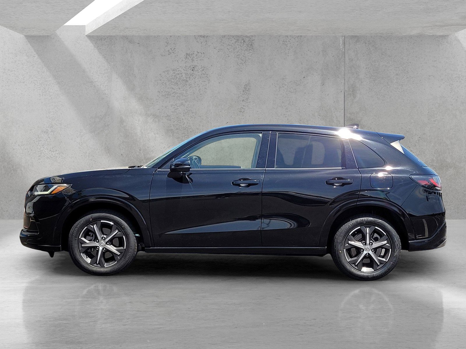 Used 2023 Honda HR-V EX-L image 7