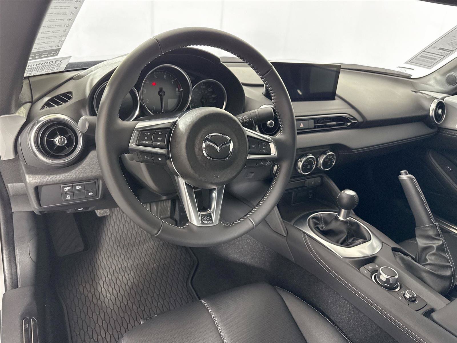 Used 2026 MAZDA MX-5 Miata Grand Touring RWD image 4