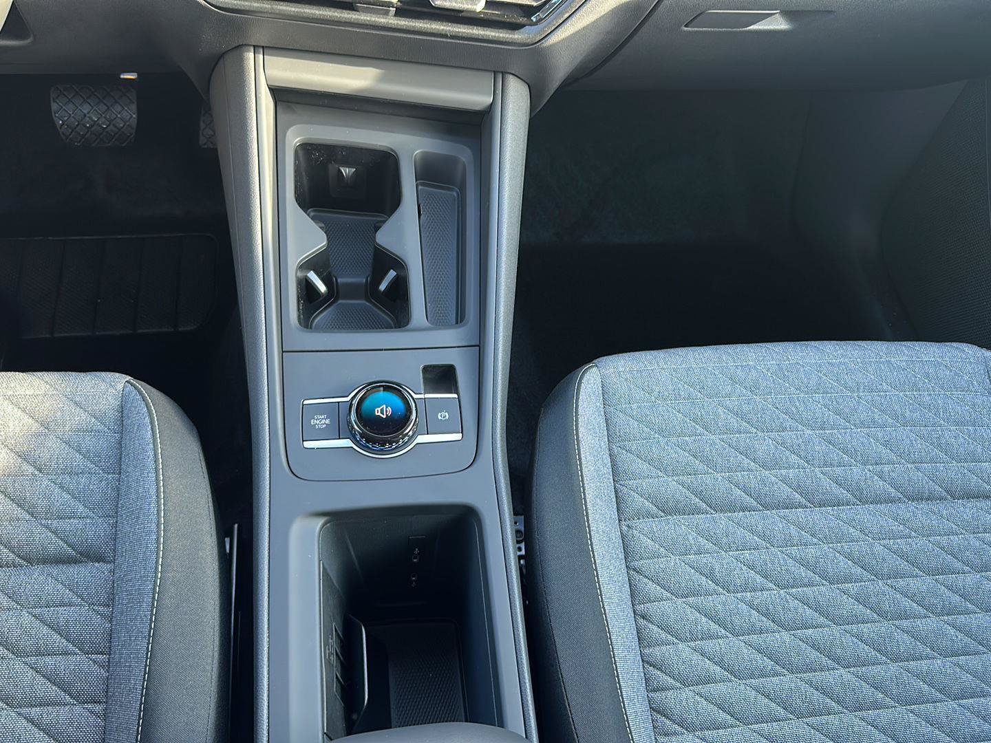 New 2026 Volkswagen Tiguan S AWD/4WD image 29