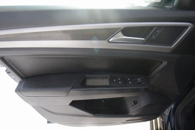 Used 2018 Volkswagen Atlas SEL image 19