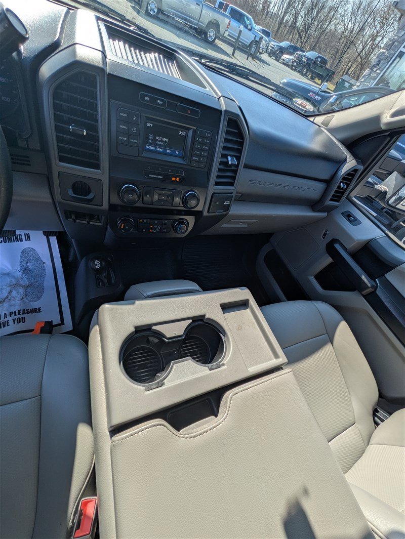 Used 2019 Ford F550 4x4 Regular Cab Super Duty image 22