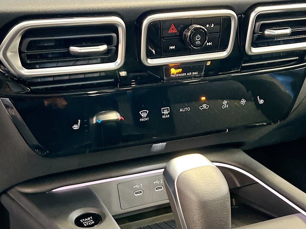New 2026 Nissan Sentra SV w/ SV Convenience Package FWD image 15