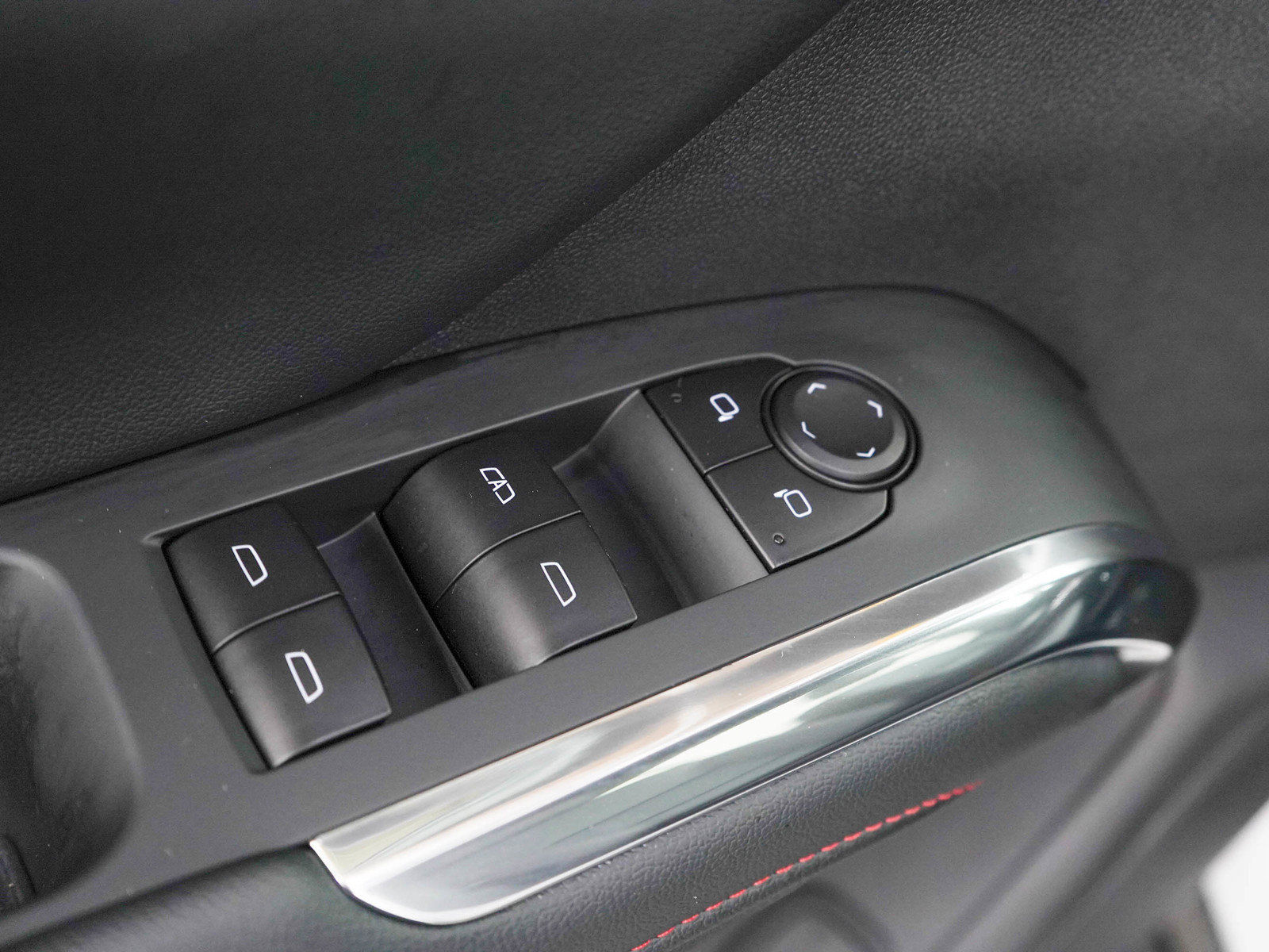 Used 2026 Chevrolet Traverse Z71 AWD/4WD image 22