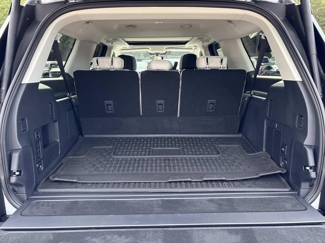 New 2026 Lincoln Navigator L Reserve w/ Jet Appearance Package AWD/4WD image 12