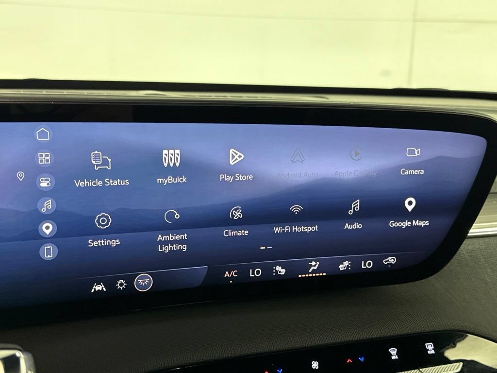 Certified 2025 Buick Enclave Preferred AWD/4WD image 26