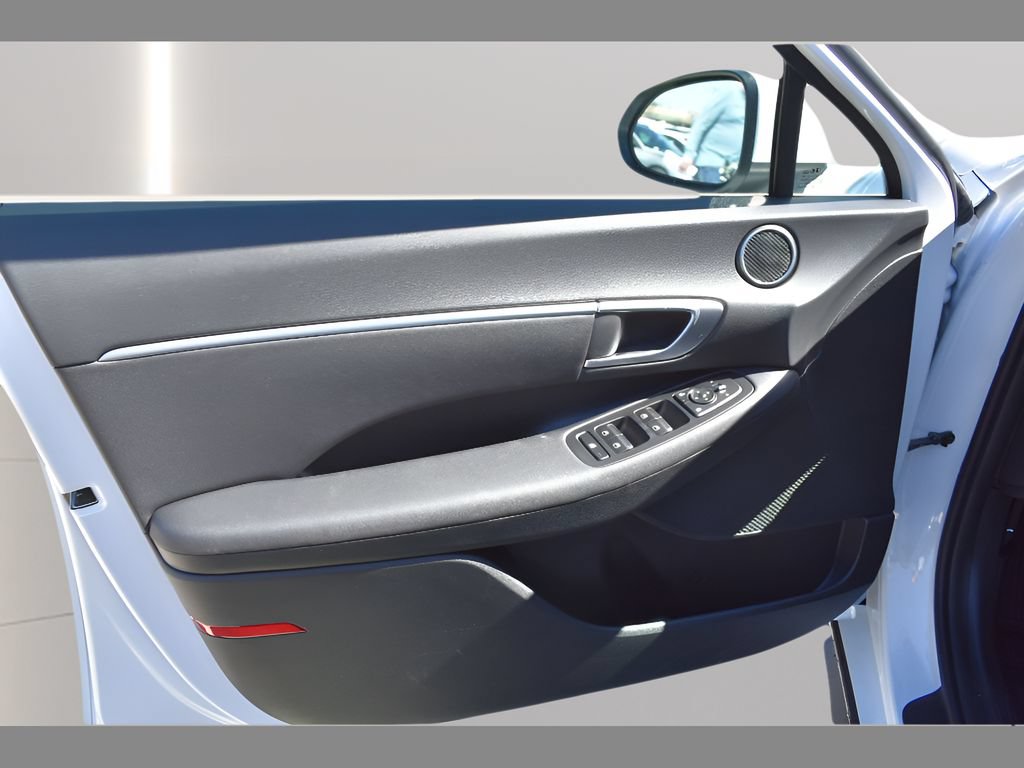 New 2026 Hyundai Sonata Blue FWD image 16