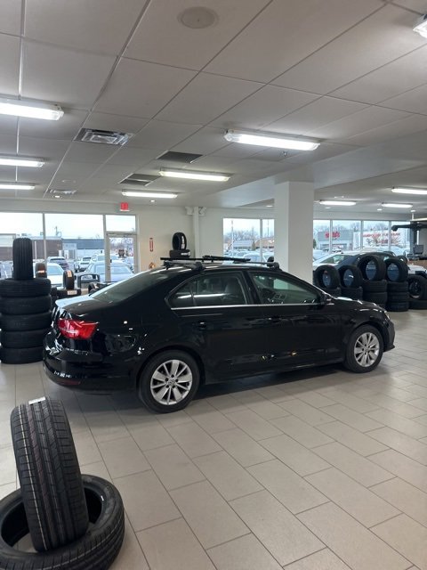 Used 2015 Volkswagen Jetta TDI SE image 12