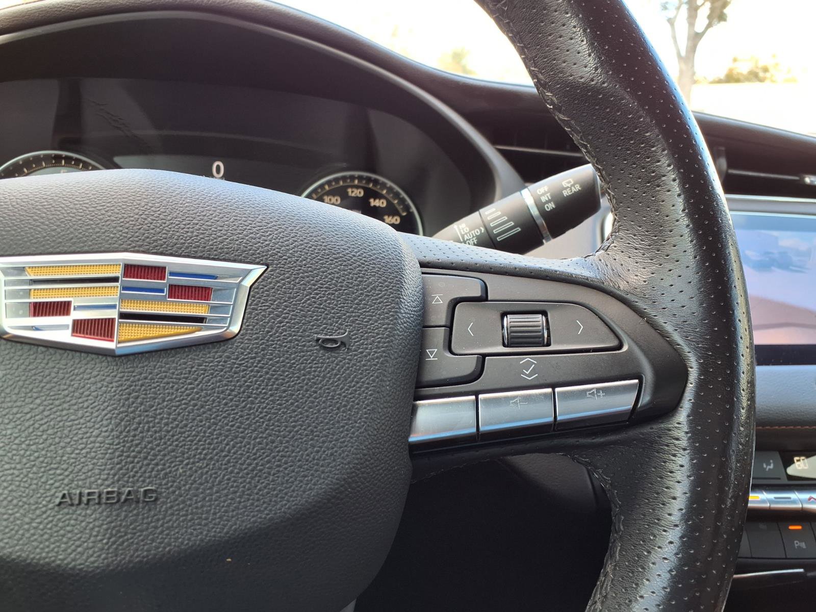 Used 2023 Cadillac XT4 Sport image 27