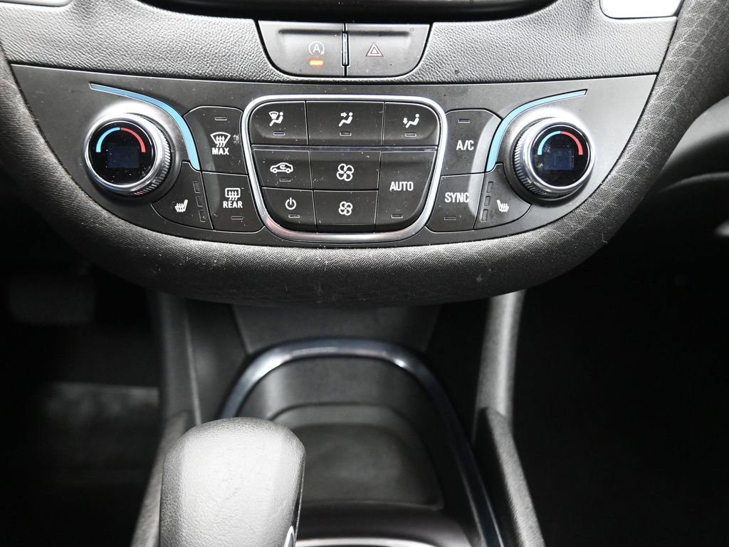 Used 2023 Chevrolet Malibu LT image 8