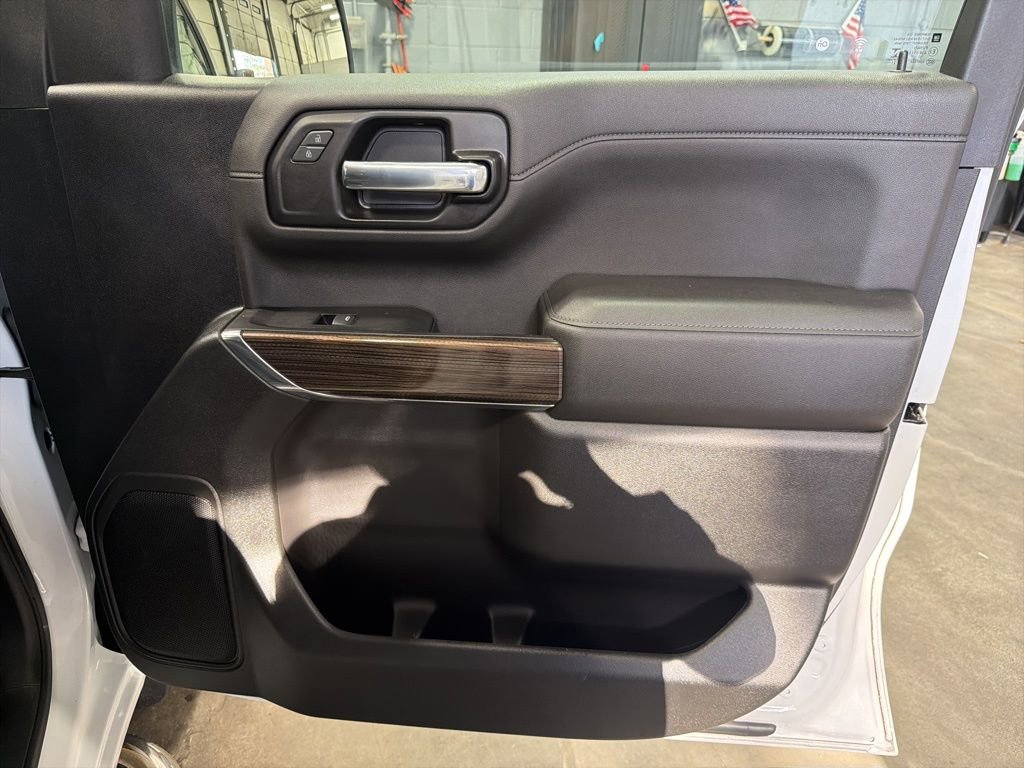 Used 2022 Chevrolet Silverado 1500 LT image 23