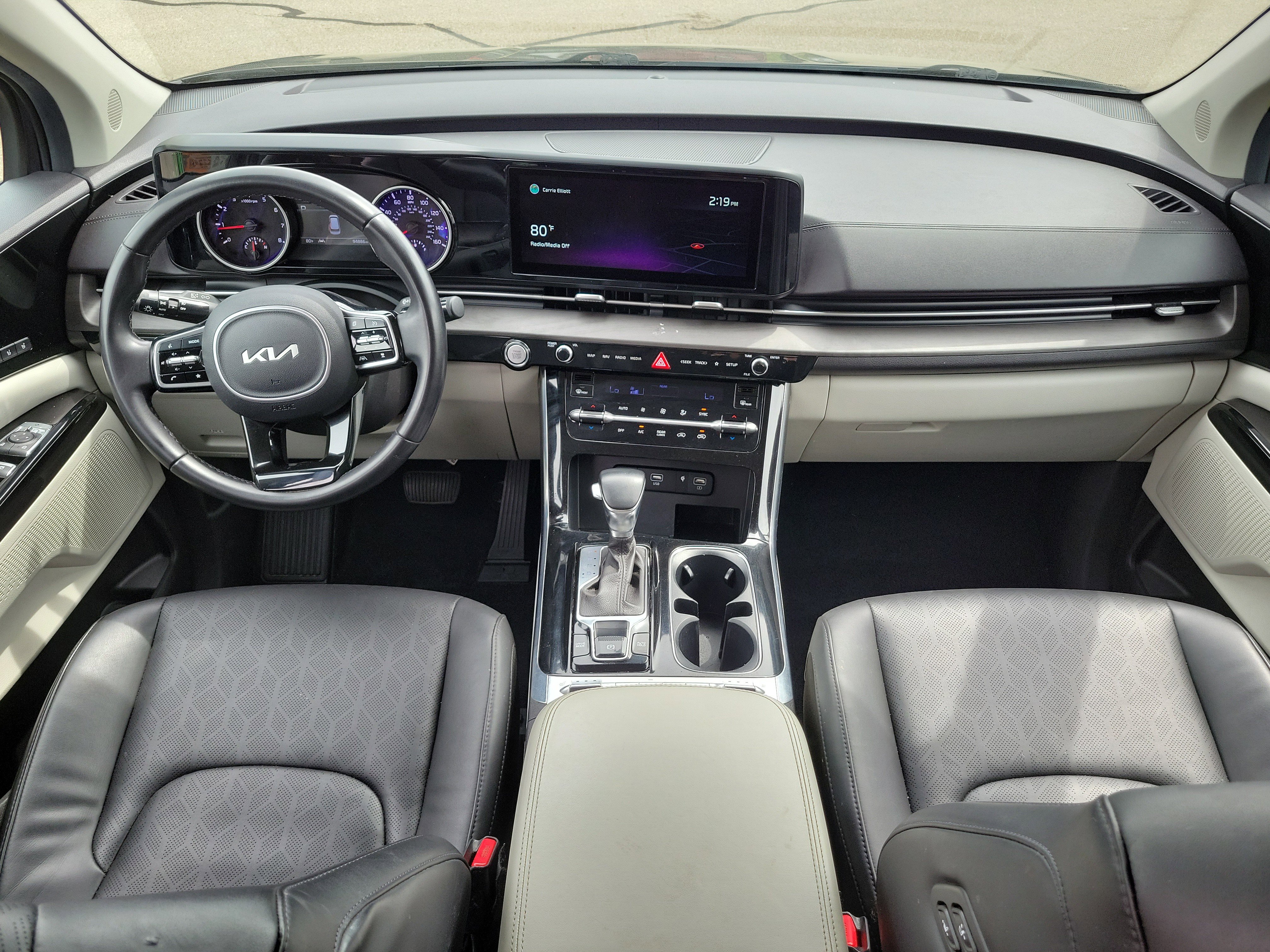 Used 2022 Kia Carnival SX FWD image 10