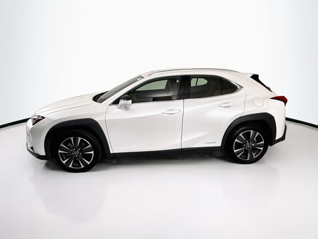 Used 2022 Lexus UX 250h w/ Accessory Package (Z2) AWD/4WD image 8