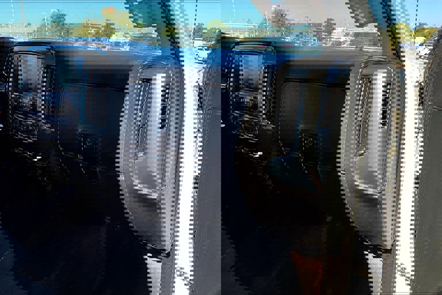 Used 2016 Chevrolet Silverado 2500 LT image 18