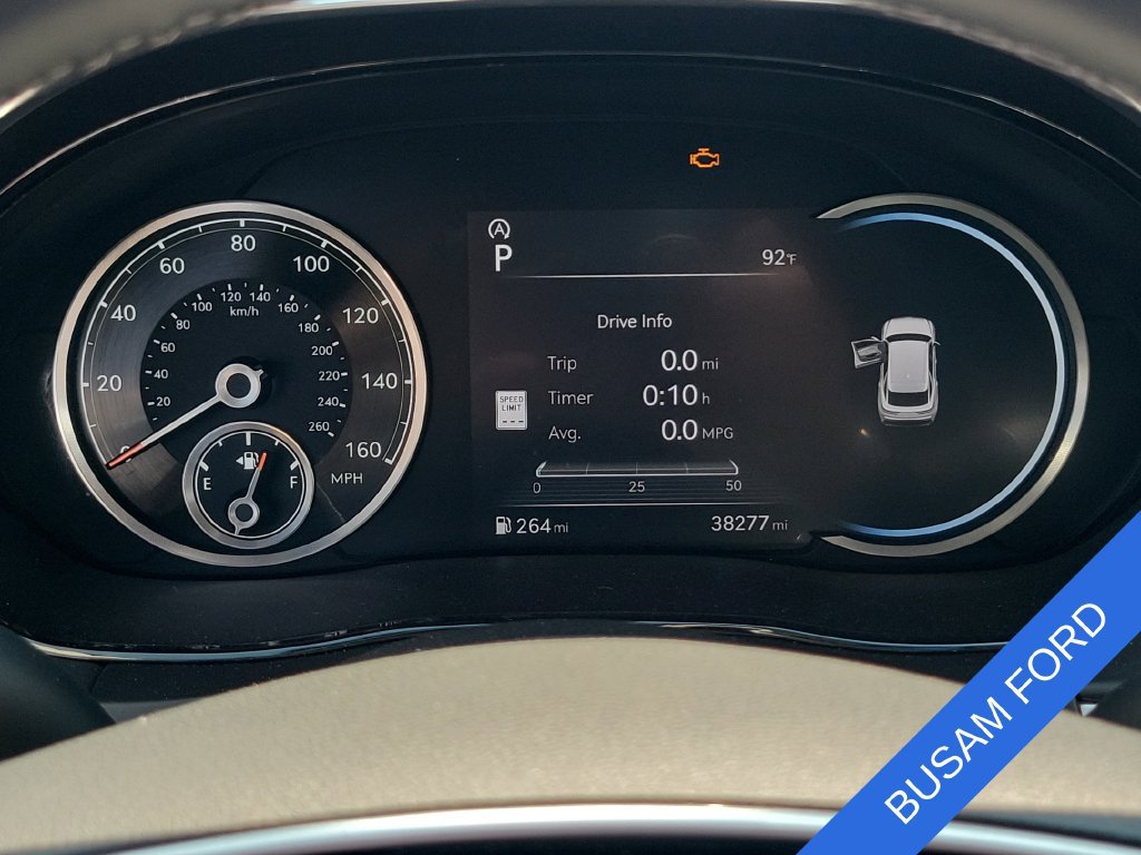 Used 2025 Genesis GV70 2.5T AWD/4WD image 17