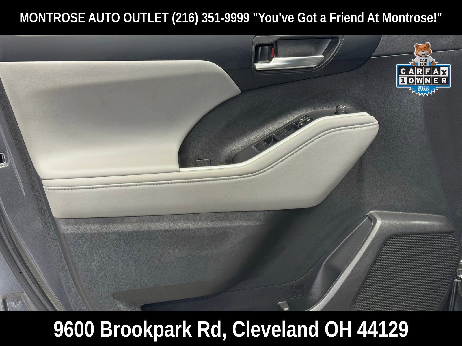 Used 2023 Toyota Highlander XLE image 11