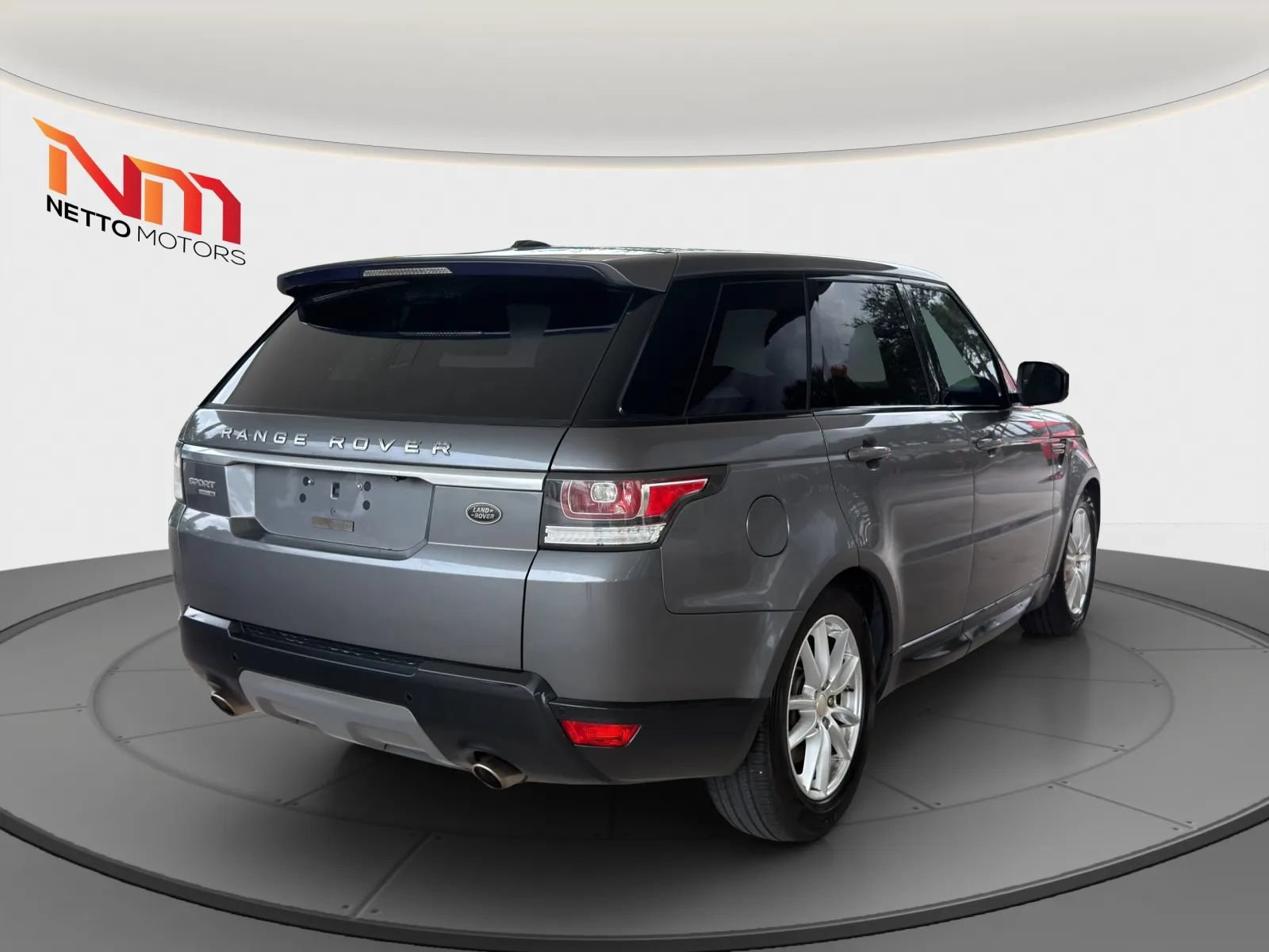 Used 2014 Land Rover Range Rover Sport SE AWD/4WD image 5