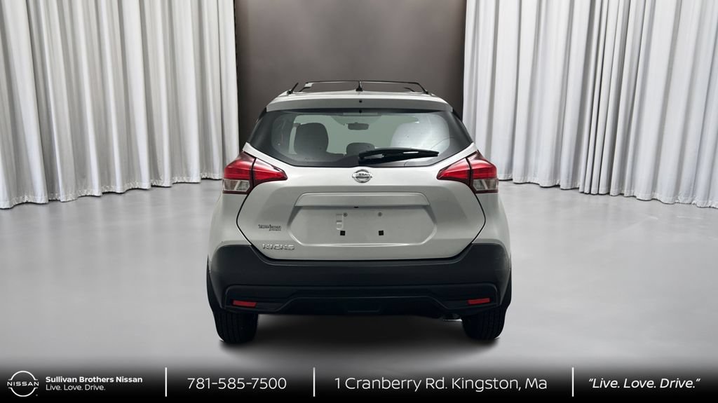 Certified 2019 Nissan Kicks S FWD image 6