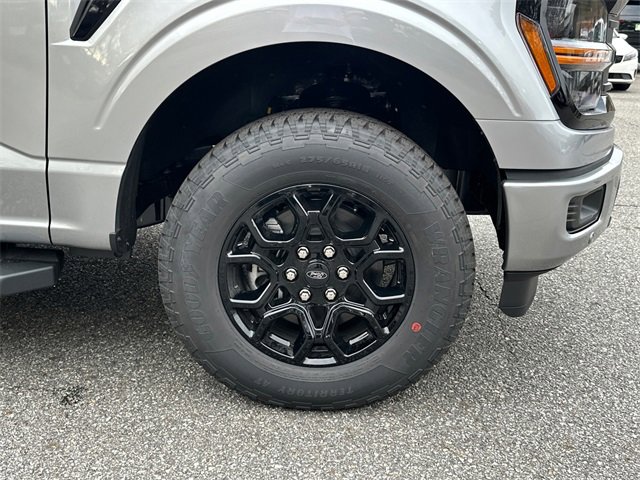 New 2025 Ford F150 XLT w/ Equipment Group 302A MID image 12