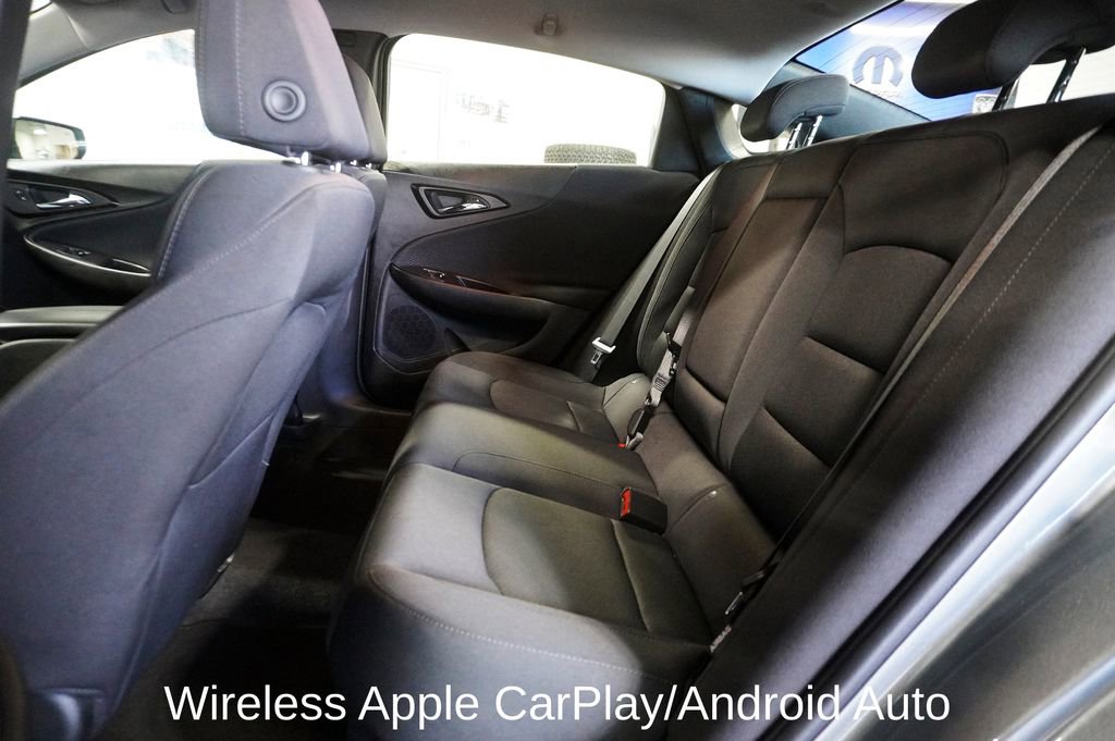 Used 2024 Chevrolet Malibu LT w/ Sport Edition image 7