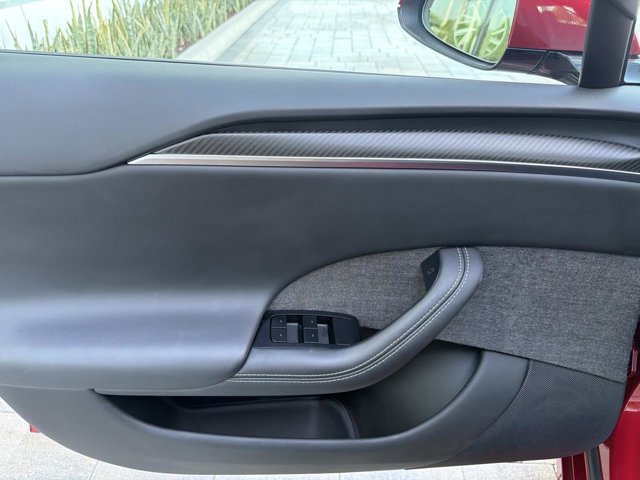 Used 2024 Tesla Model S Plaid AWD/4WD image 9