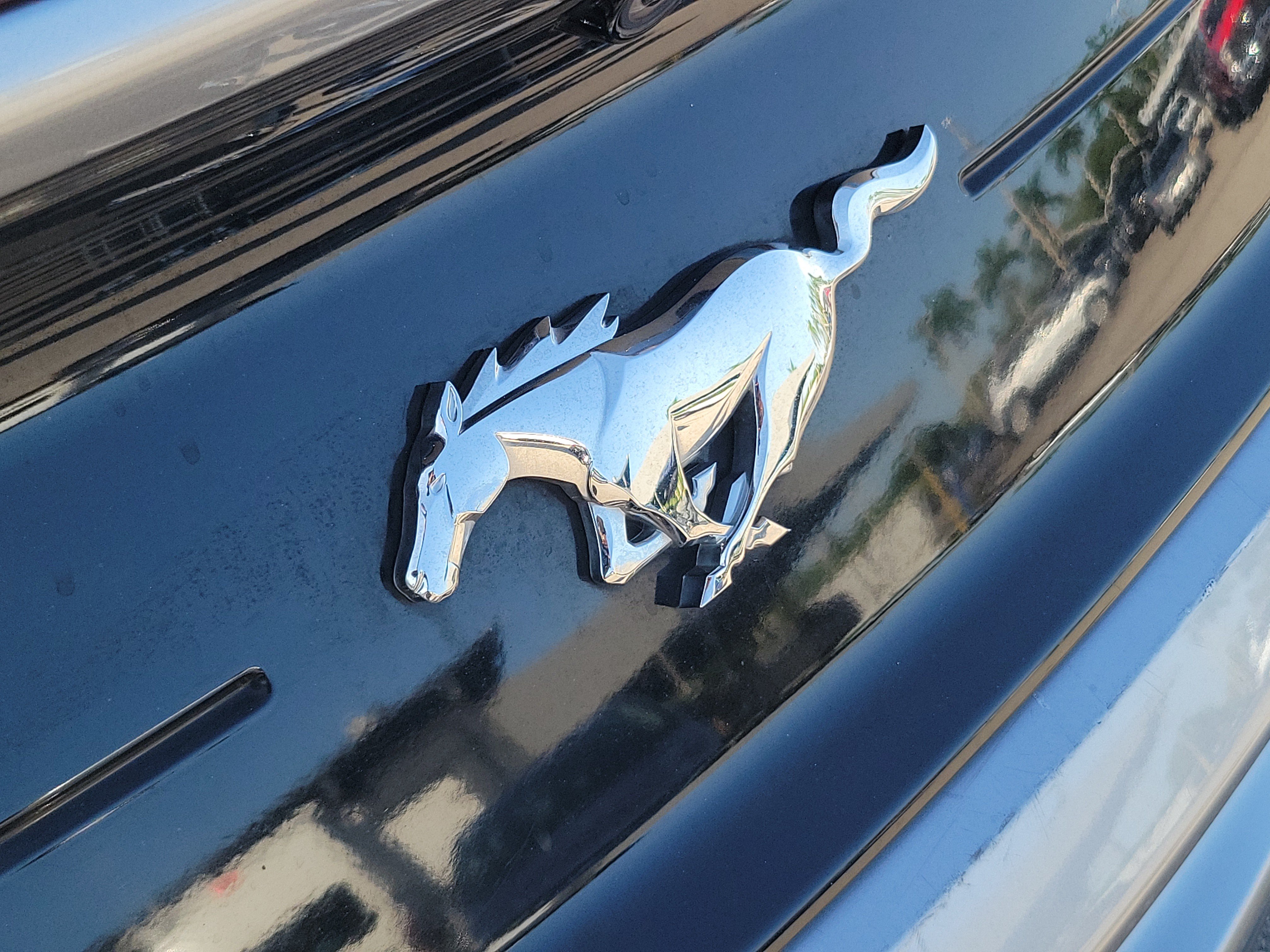 Used 2023 Ford Mustang Premium RWD image 28