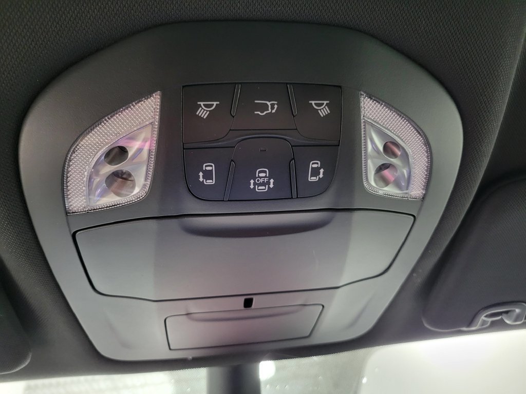 New 2027 Chrysler Pacifica Select AWD/4WD image 30