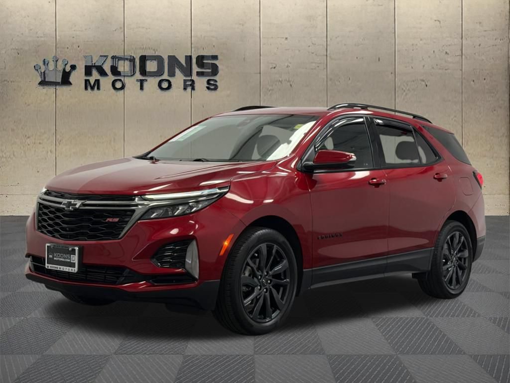 Used 2023 Chevrolet Equinox RS FWD image 1