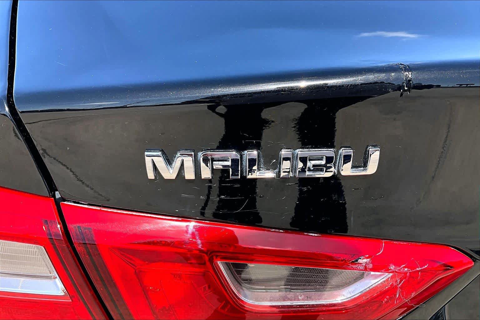 Used 2022 Chevrolet Malibu LS FWD image 10