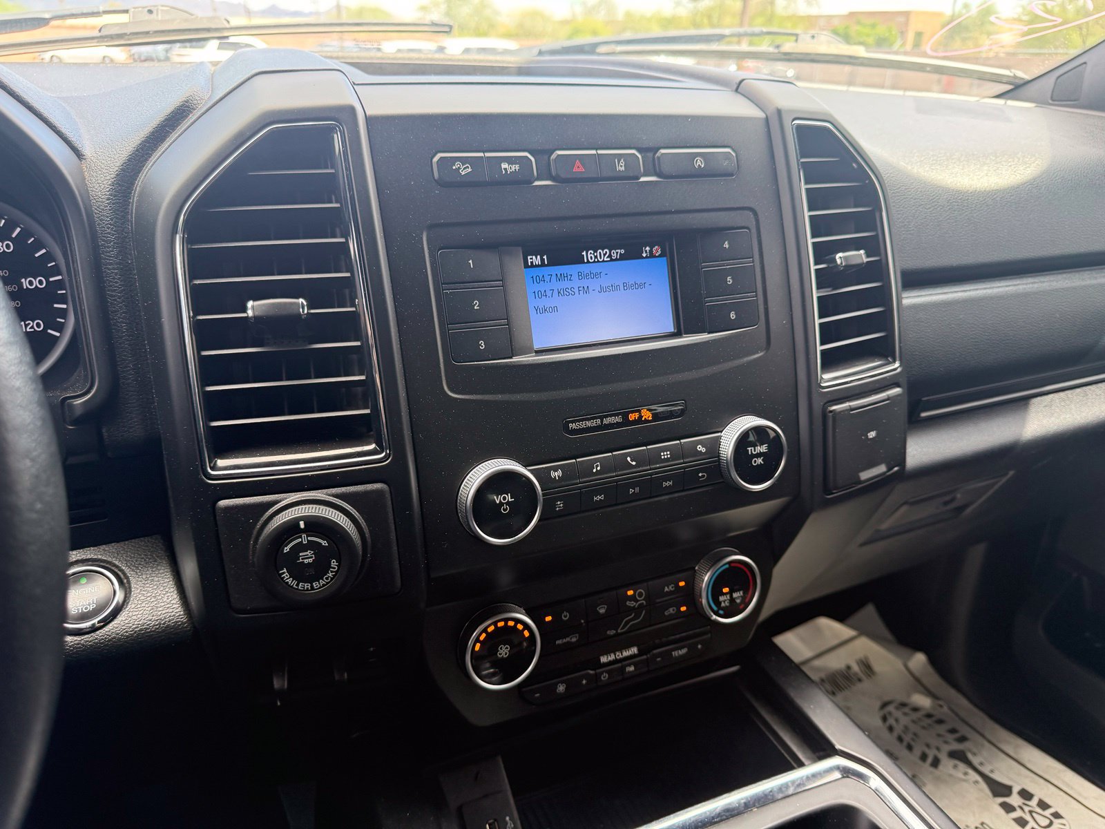 Used 2020 Ford Expedition XL AWD/4WD image 21