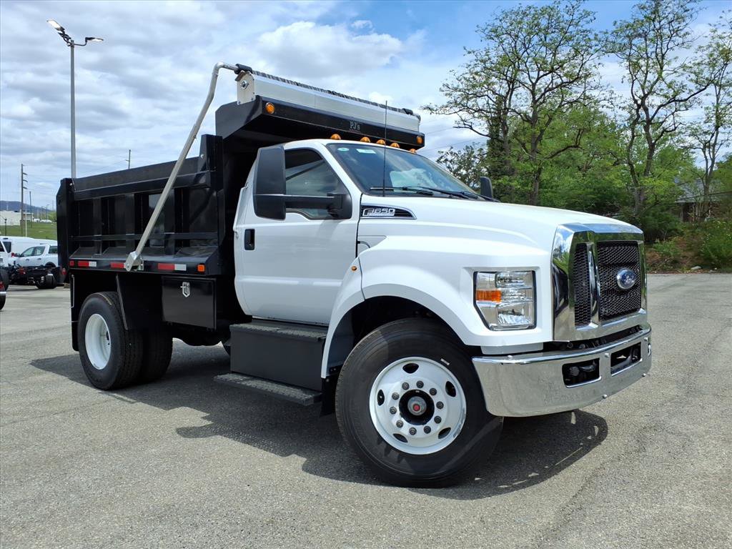 New 2027 Ford F650 2WD Regular Cab Super Duty