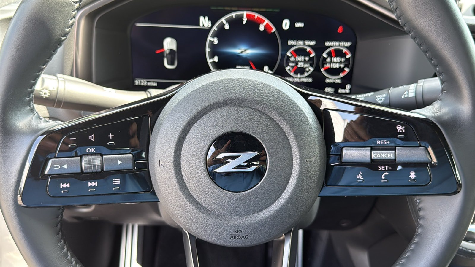 Used 2025 Nissan Z Performance w/ Floor Mat Package RWD image 9