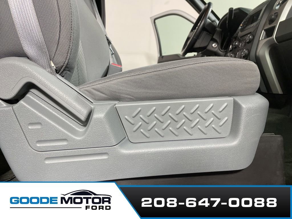 Used 2013 Ford F150 XLT w/ Mid Equipment Group image 22
