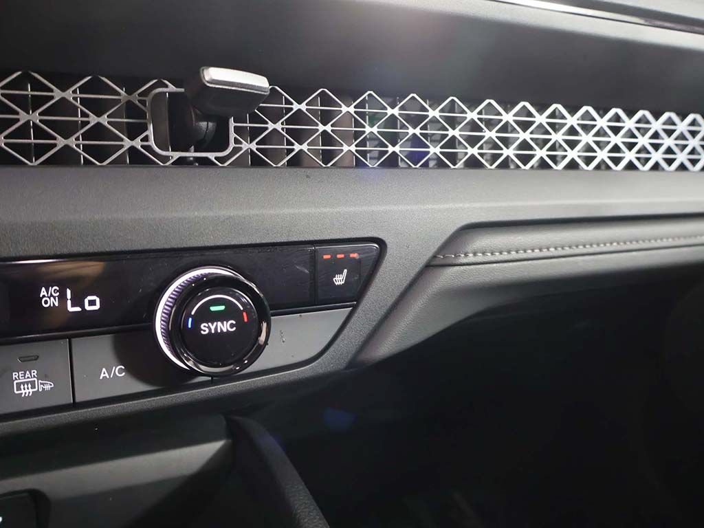 Certified 2026 Honda Accord SE image 47