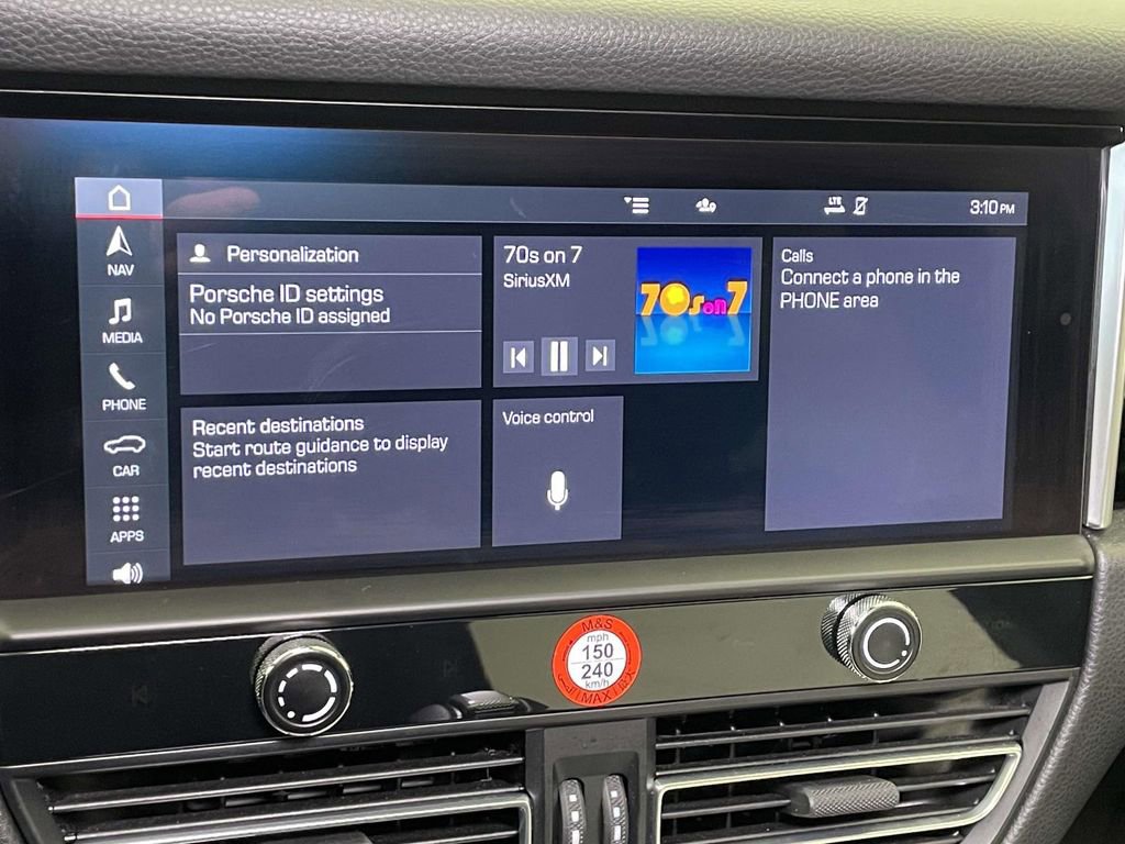 Certified 2022 Porsche Macan image 29