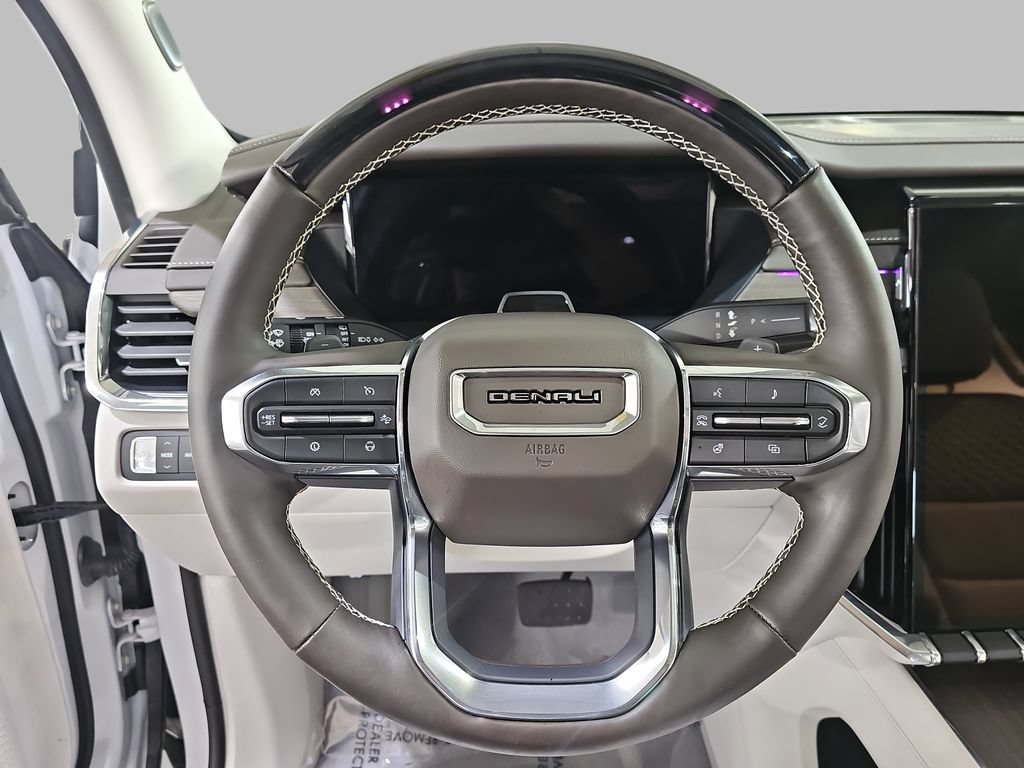 Certified 2024 GMC Acadia Denali w/ Super Cruise Package AWD/4WD image 23
