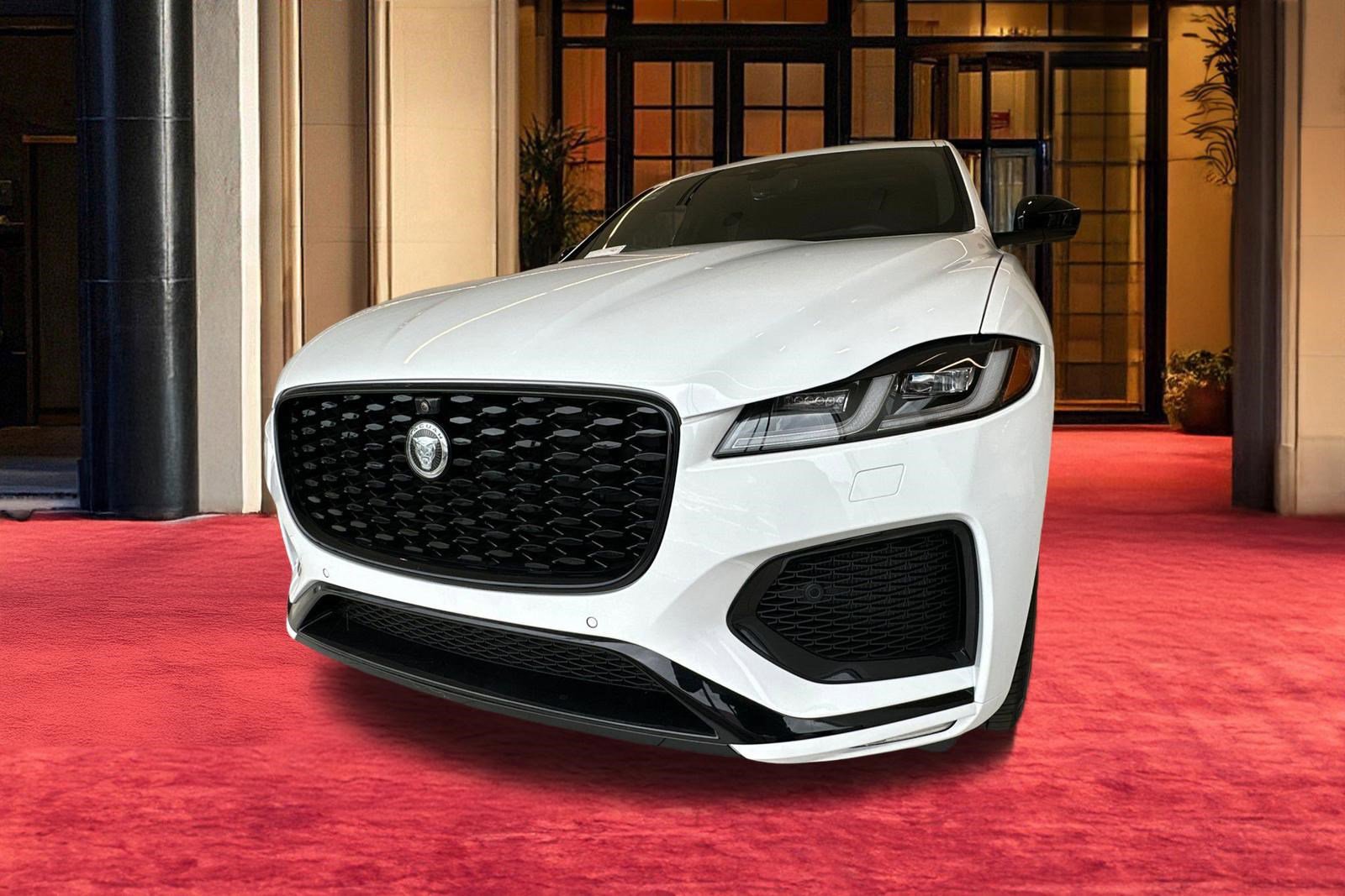 New 2026 Jaguar F-PACE R-Dynamic S image 6