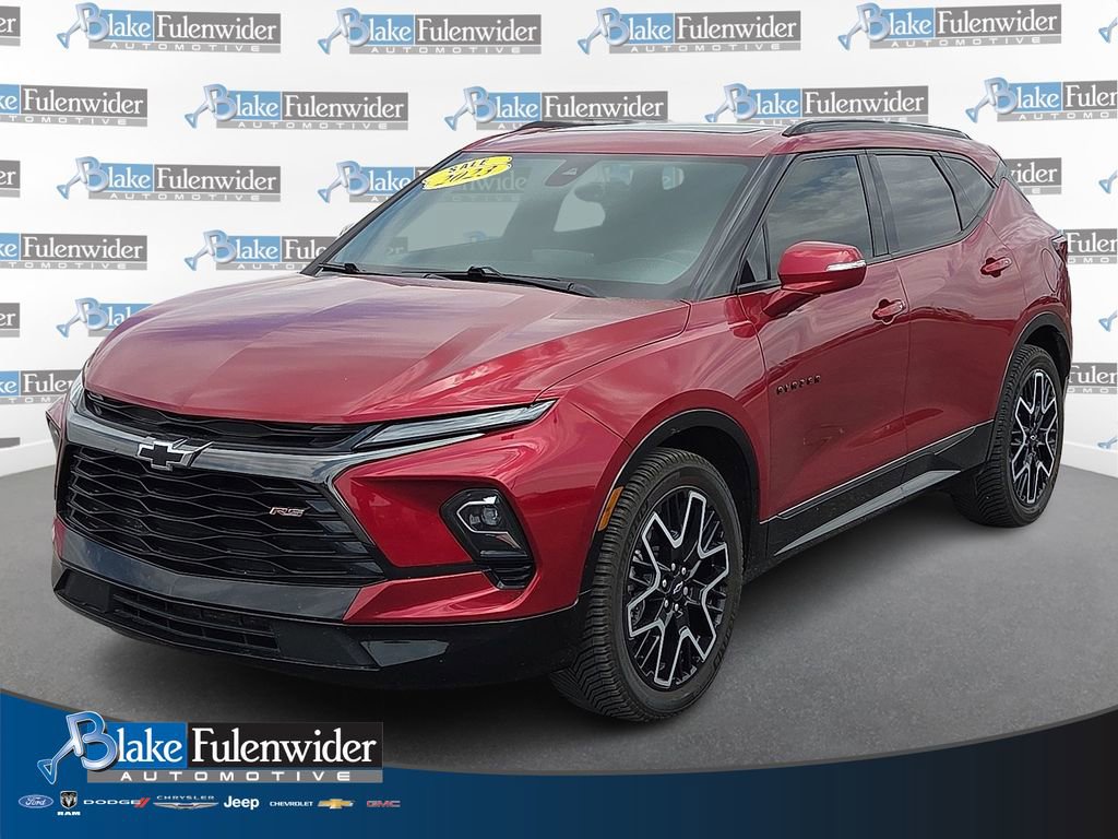 Used 2023 Chevrolet Blazer RS FWD image 1