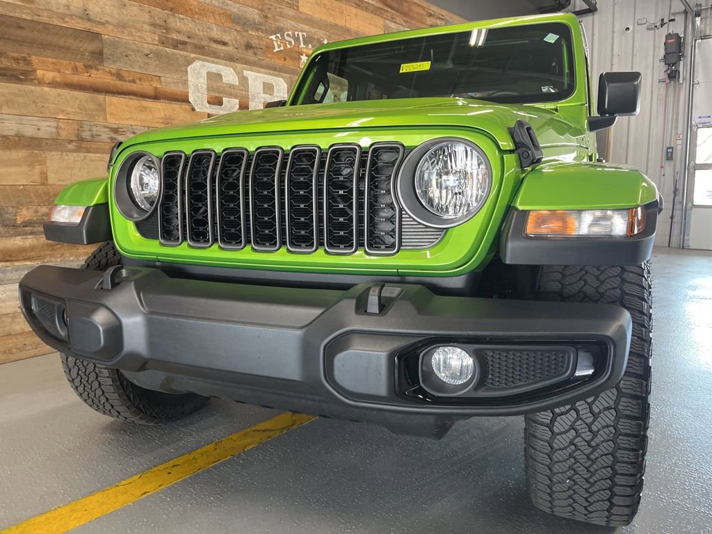 Used 2025 Jeep Gladiator Sport image 50