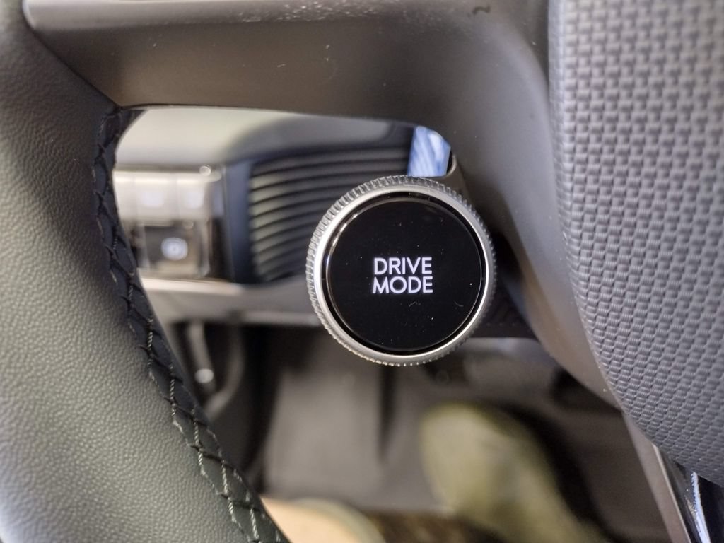 New 2026 Hyundai Ioniq 5 SEL AWD/4WD image 25