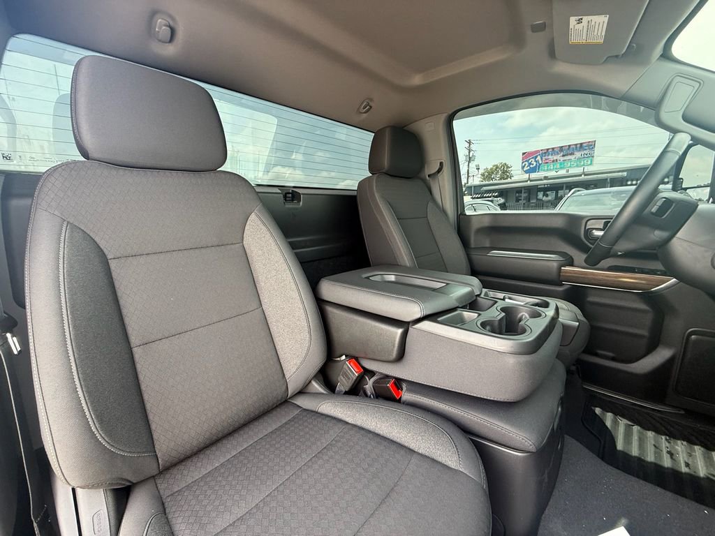 Used 2025 Chevrolet Silverado 3500 LT AWD/4WD image 19