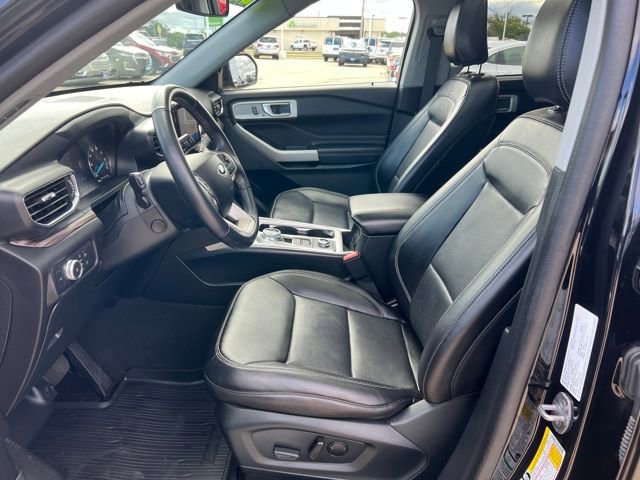 Used 2022 Ford Explorer Limited w/ Class IV Trailer Tow Package image 13