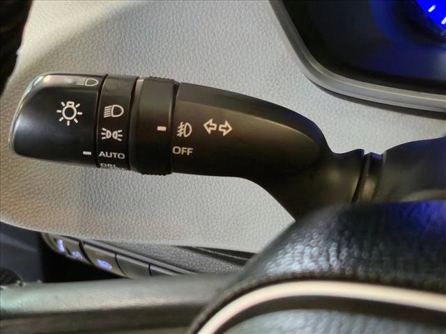 Used 2019 Toyota Corolla XSE FWD image 14