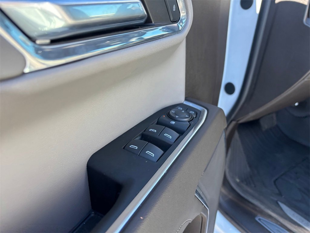 Used 2024 GMC Sierra 1500 SLE w/ X31 Off-Road Package image 24
