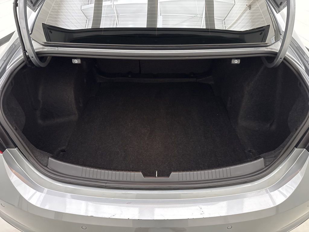 Used 2024 Chevrolet Malibu LT image 6