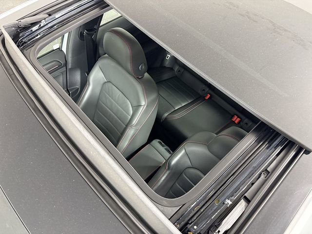 Used 2020 Volkswagen GTI SE image 21