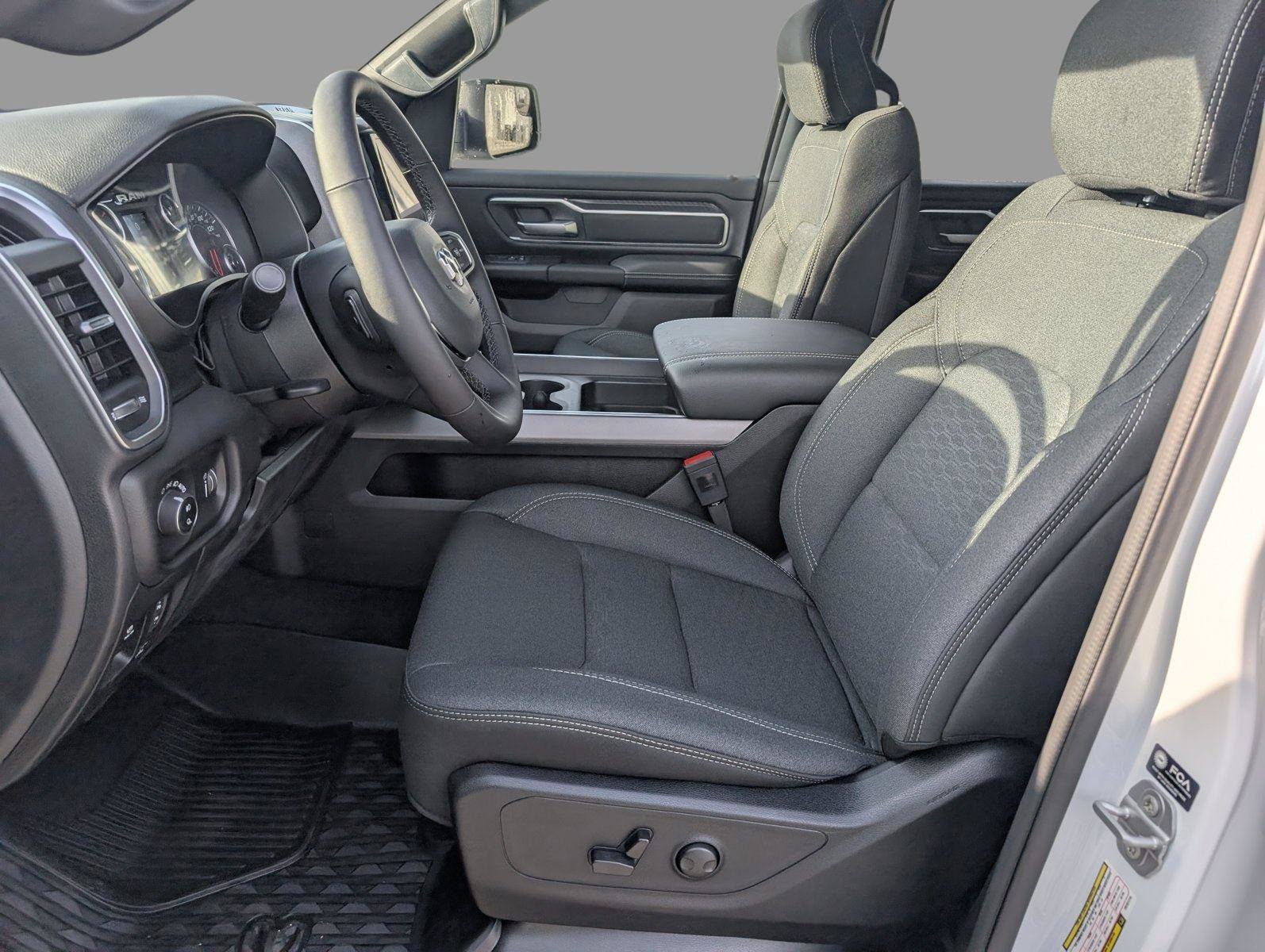 New 2026 RAM 1500 Big Horn AWD/4WD image 12